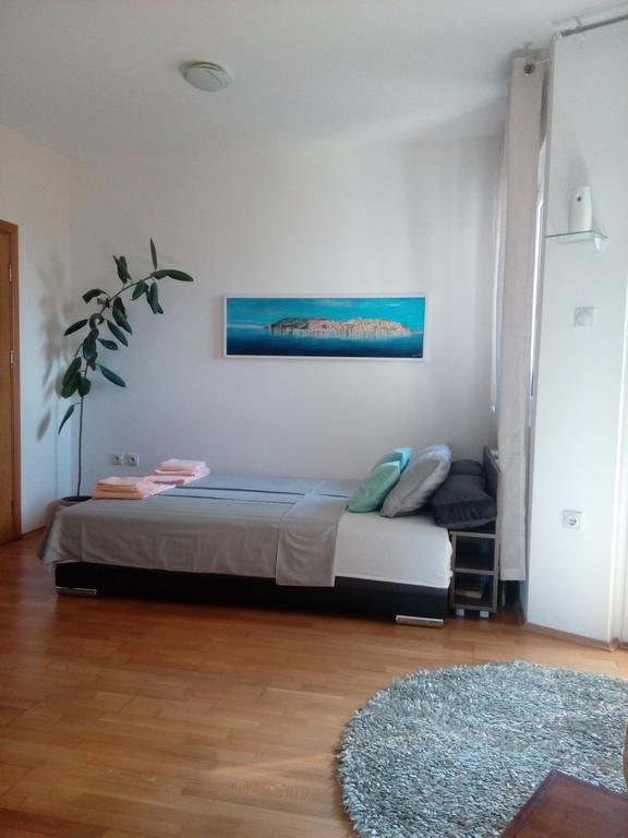 Apartment Boris Nisz Pokój zdjęcie